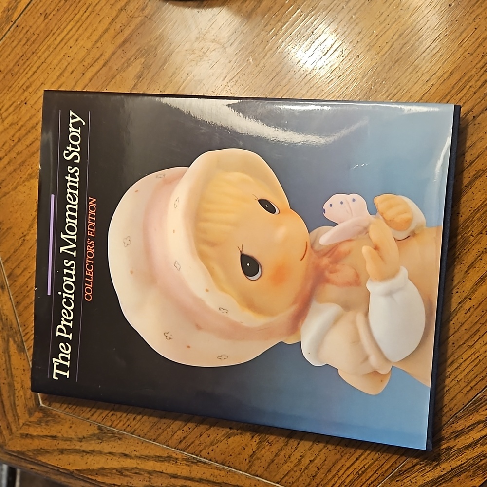 The Precious Moments Story Collectors Edition Hardback Enesco